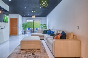 Apartment, Multiple Beds, Kitchen, Ocean View (Sonnrisa-1) | Living area | 42-inch flat-screen TV with digital channels