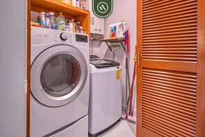 Appartement, plusieurs lits, balcon, vue océan (Sonnrisa-1) | Blanchisserie
