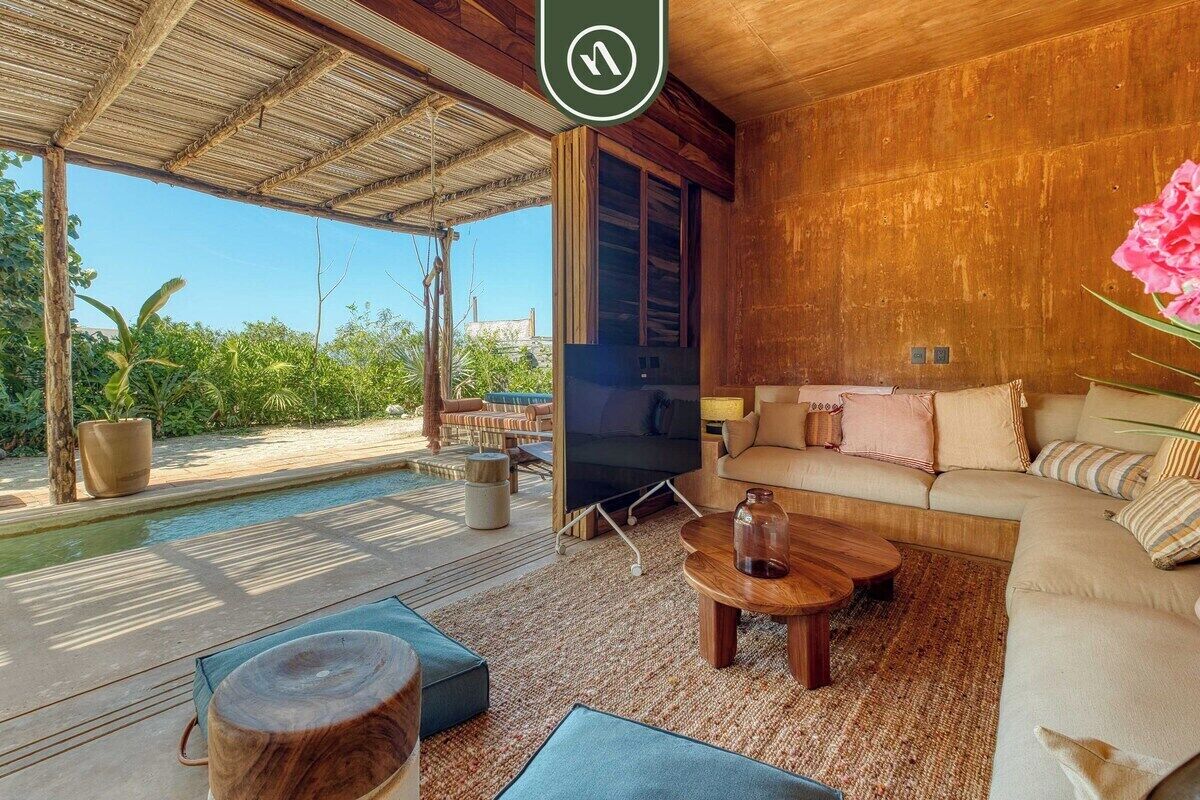 Condo, 2 camas Queen size, Terraza, vista al océano (Mazul 2) | Área de sala de estar