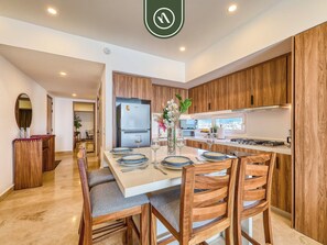 Apartment, 1 King Bed with Sofa bed, Kitchen, Ocean View (Harbor 171 Torre Norte 1009) | Dining - New Oceanview Condo With Beach - Pools - Gym (Puerto Vallarta)