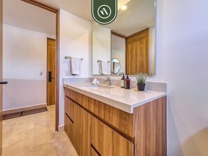 Condo, 1 King Bed with Sofa bed, Balcony, Ocean View (Harbor 171 Unit 1009) | Bathroom - New Oceanview Condo With Beach - Pools - Gym (Puerto Vallarta)