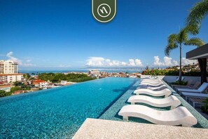Pool - Amazing Condo With Rooftop Pool - Private Balcony (Puerto Vallarta)