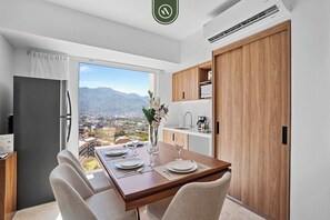 1 bedroom, individually decorated, individually furnished, bed sheets - Amazing Studio With Oceanview - Pool - Beach - Gym (Puerto Vallarta)