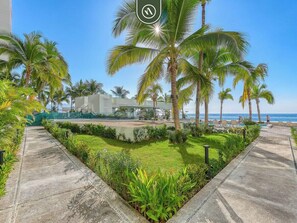 Exterior - Amazing Studio With Oceanview - Pool - Beach - Gym (Puerto Vallarta)