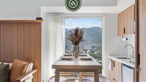 スタジオ キングベッド 1 台 キッチン オーシャンビュー (Harbor 171 Torre Norte TNJ10) | お食事