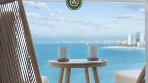 スタジオ キングベッド 1 台 キッチン オーシャンビュー (Harbor 171 Torre Norte TNJ10) | 屋外ダイニングエリア
