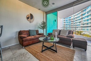 Interior - 2BR With Private Balcony - Oceanfront Building (Nuevo Nayarit)