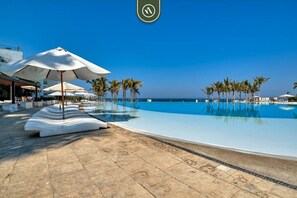 Pool - 2BR With Private Balcony - Oceanfront Building (Nuevo Nayarit)