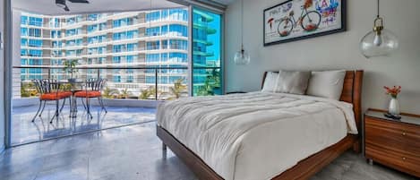 Apartment, Multiple Beds, Pool Access, Ocean View (Aria Ocean T2 251) | 2 bedrooms, individually decorated, individually furnished, bed sheets