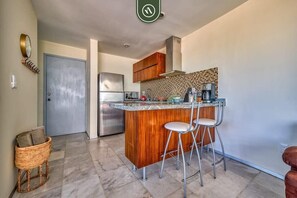 Apartment, Multiple Beds, Pool Access, Ocean View (Aria Ocean T2 251) | Interior