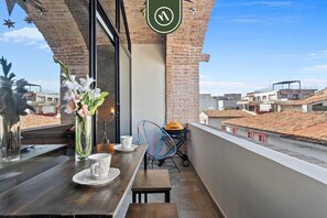 Condo, Multiple Beds, Pool Access, Pool View (Bliss 450 2 - 5) | Outdoor dining