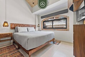 Condo, Multiple Beds, Pool Access, Pool View (Bliss 450 2 - 5) | 2 bedrooms, individually decorated, individually furnished, bed sheets