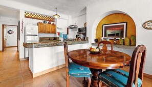 Condo, 1 King Bed, Pool Access, Ocean View (306-Plaza Mar) | Dining - Ocean View 1Br Condo-balcony-beach-pool - 306 (Puerto Vallarta)