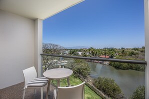 스튜디오, 킹사이즈침대 1개, 주방 (MIO RESIDENCES MIO RESIDENCES 306 C) | 야외 식당