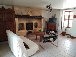 Fernseher