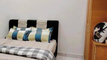 3 sovrum, strykjärn/strykbräda, gratis wi-fi och sängkläder