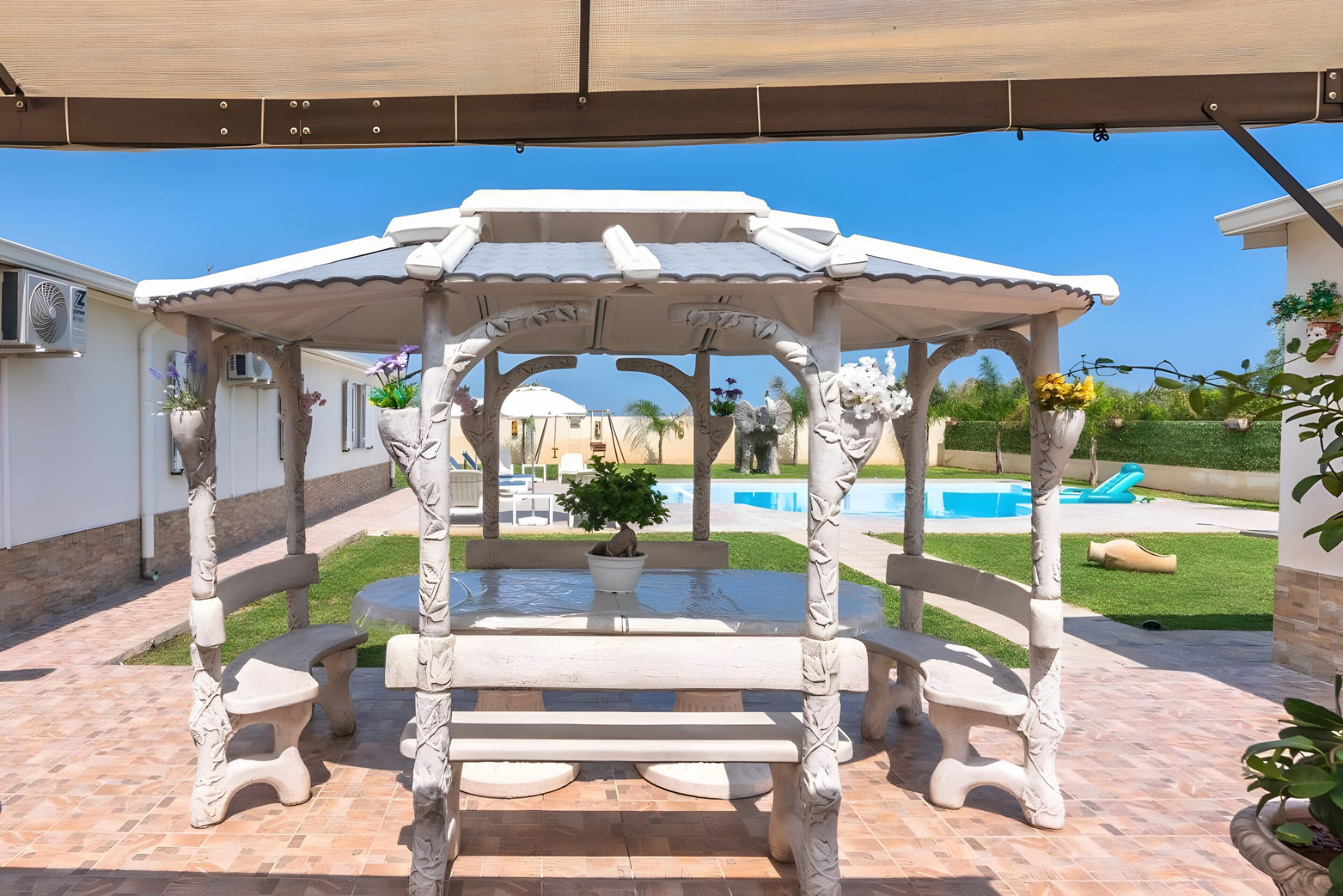 Restauration extérieure