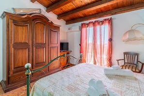 3 Schlafzimmer, Bügeleisen/Bügelbrett, WLAN, Bettwäsche