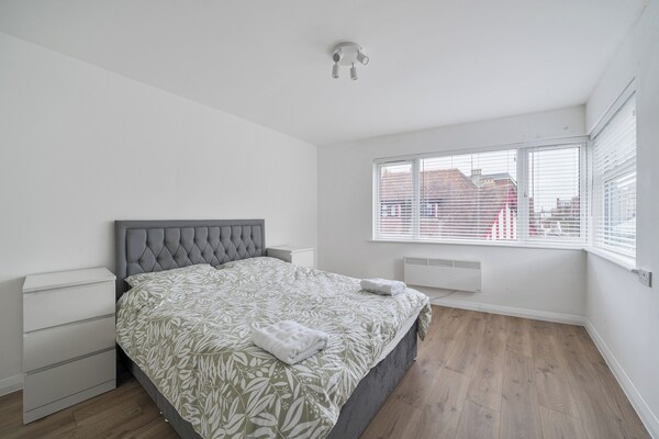 Seaside Retreat At Great George - Weymouth Beach