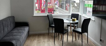 ซีไซด์ รีทรีต แอท เกรท จอร์จ