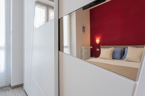 Interior detail - Graglia Modern Apartment by Wonderful Italy (Turin)