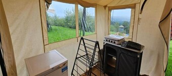 Cozy Tent Stay With Activities