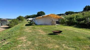 Lều | Khuôn viên nơi lưu trú