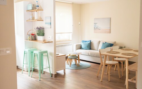 Andrea's Apartment, Callao3gijon