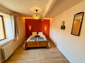 2 Schlafzimmer, Bügeleisen/Bügelbrett, WLAN, Bettwäsche