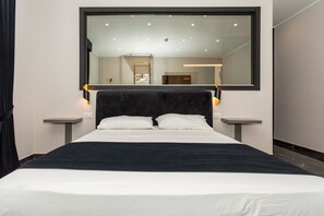 2 室のベッドルーム、WiFi、ベッドシーツ