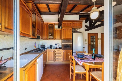 THE OUTDOOR ROOFTOP HOUSE