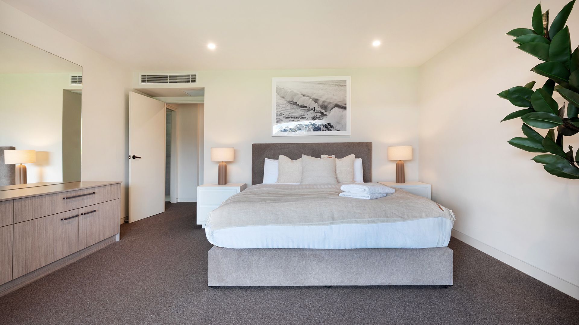 1 soverom, strykejern/-brett, reiseseng for barn og wi-fi