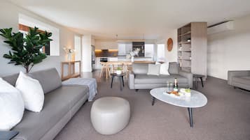 Smart TV, offices