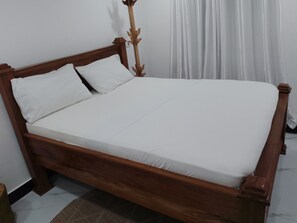 Economy Apartment, 4 Bedrooms - Darajani Apartment  (Zanzibar Town)