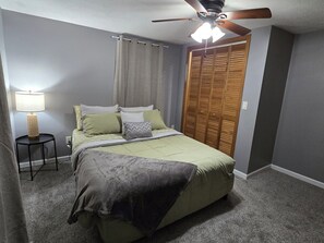 2 bedrooms, Internet, bed sheets