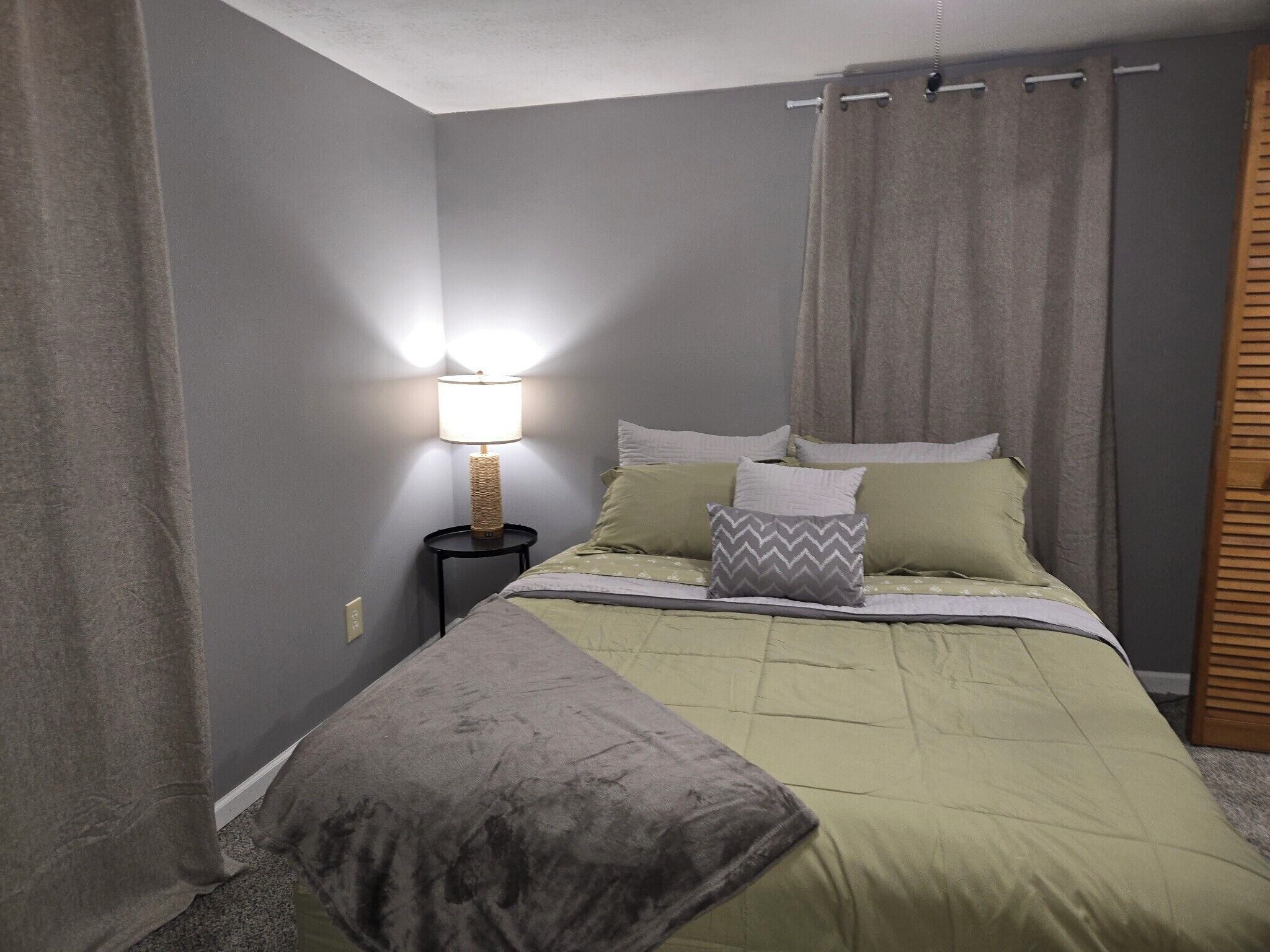 2 habitaciones, internet y ropa de cama 