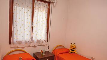 Apartment, 2 Bedrooms, Patio, Garden View | 3 bedrooms