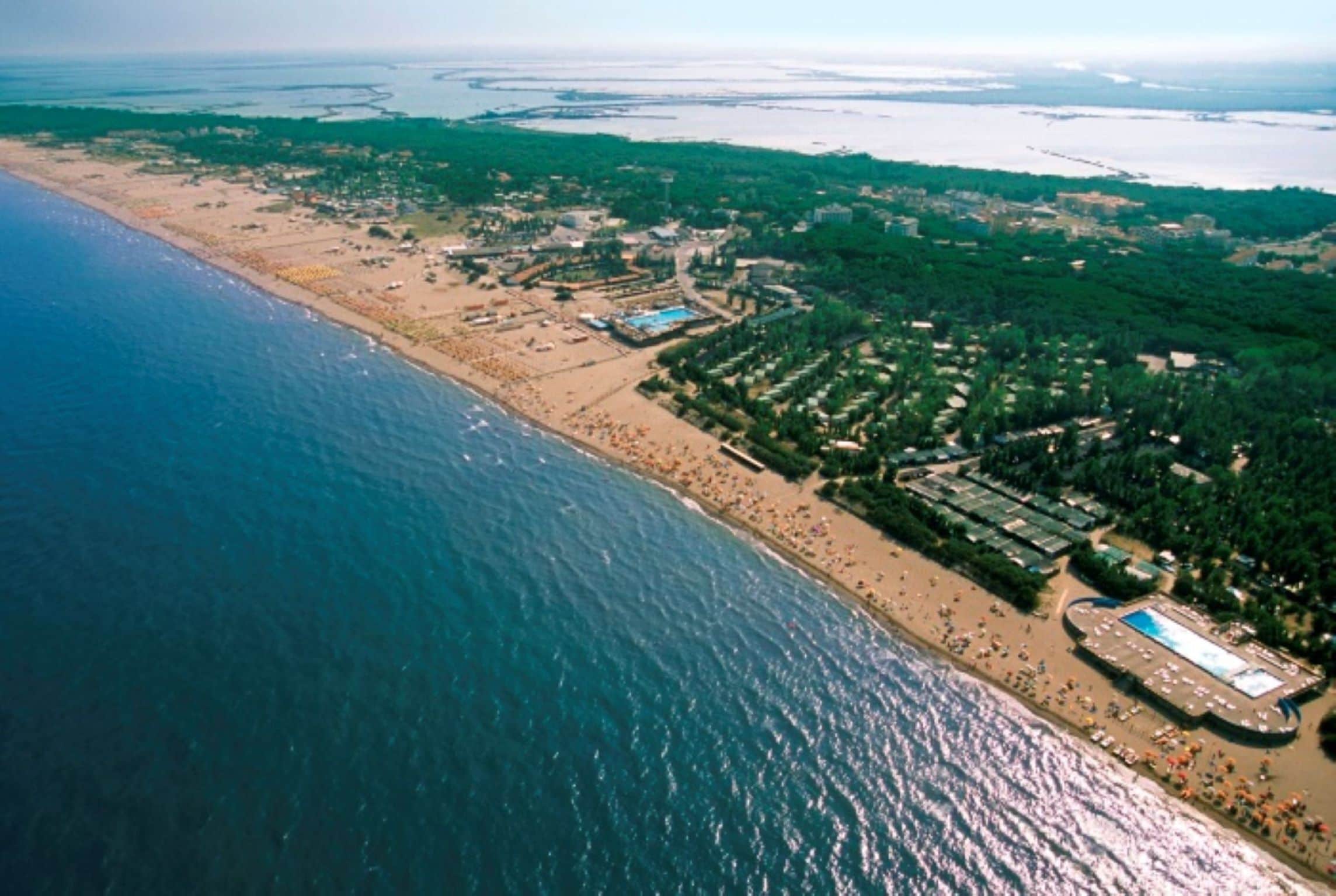 Apartment, 2 Bedrooms, Patio, City View | Beach