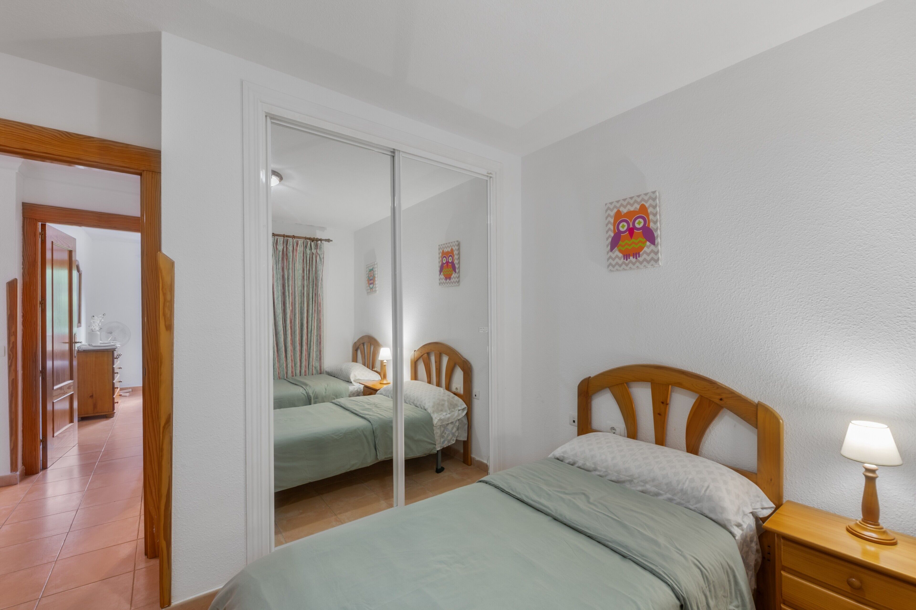 2 slaapkamers, een strijkplank/strijkijzer, wifi, beddengoed