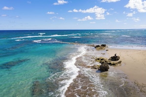 Camastros y toallas de playa
