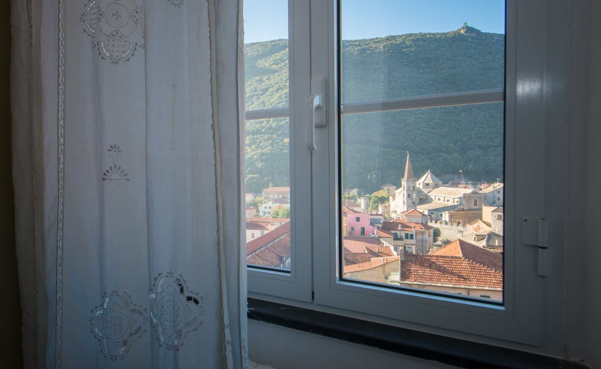 Appartement, 1 slaapkamer, terras | Kameruitzicht