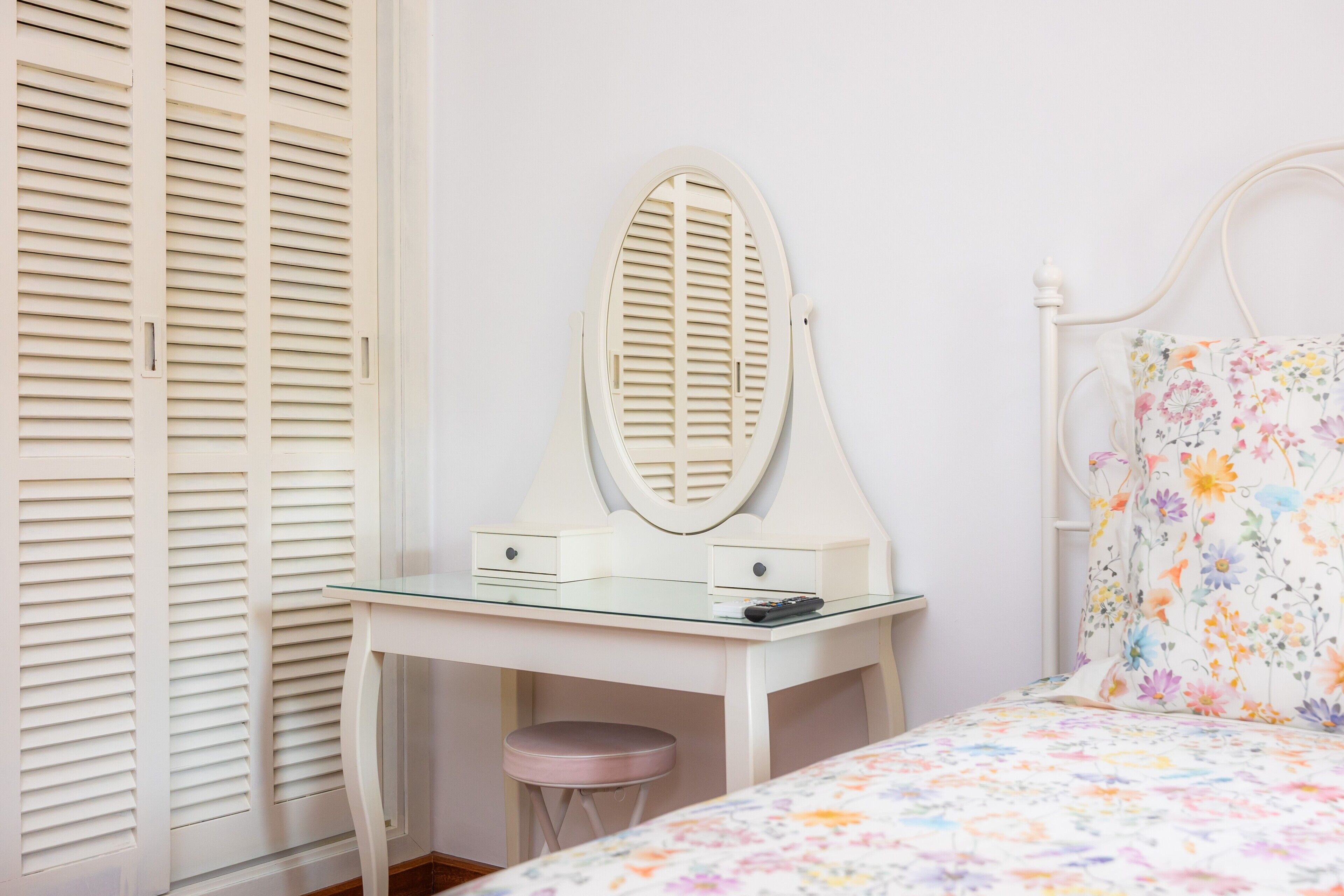 4 chambres, bureau, fer et planche à repasser, Wi-Fi