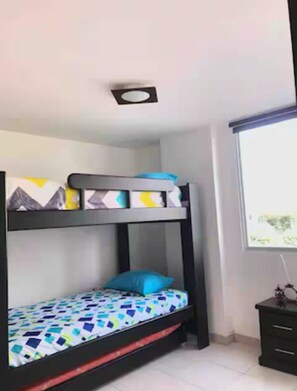 5 habitaciones y ropa de cama 