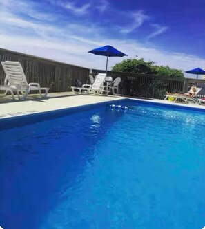 Pool - Coral Cottage at the Cabana! (Carolina Beach)