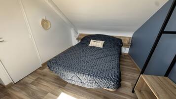 2 Schlafzimmer, Bügeleisen/Bügelbrett, WLAN