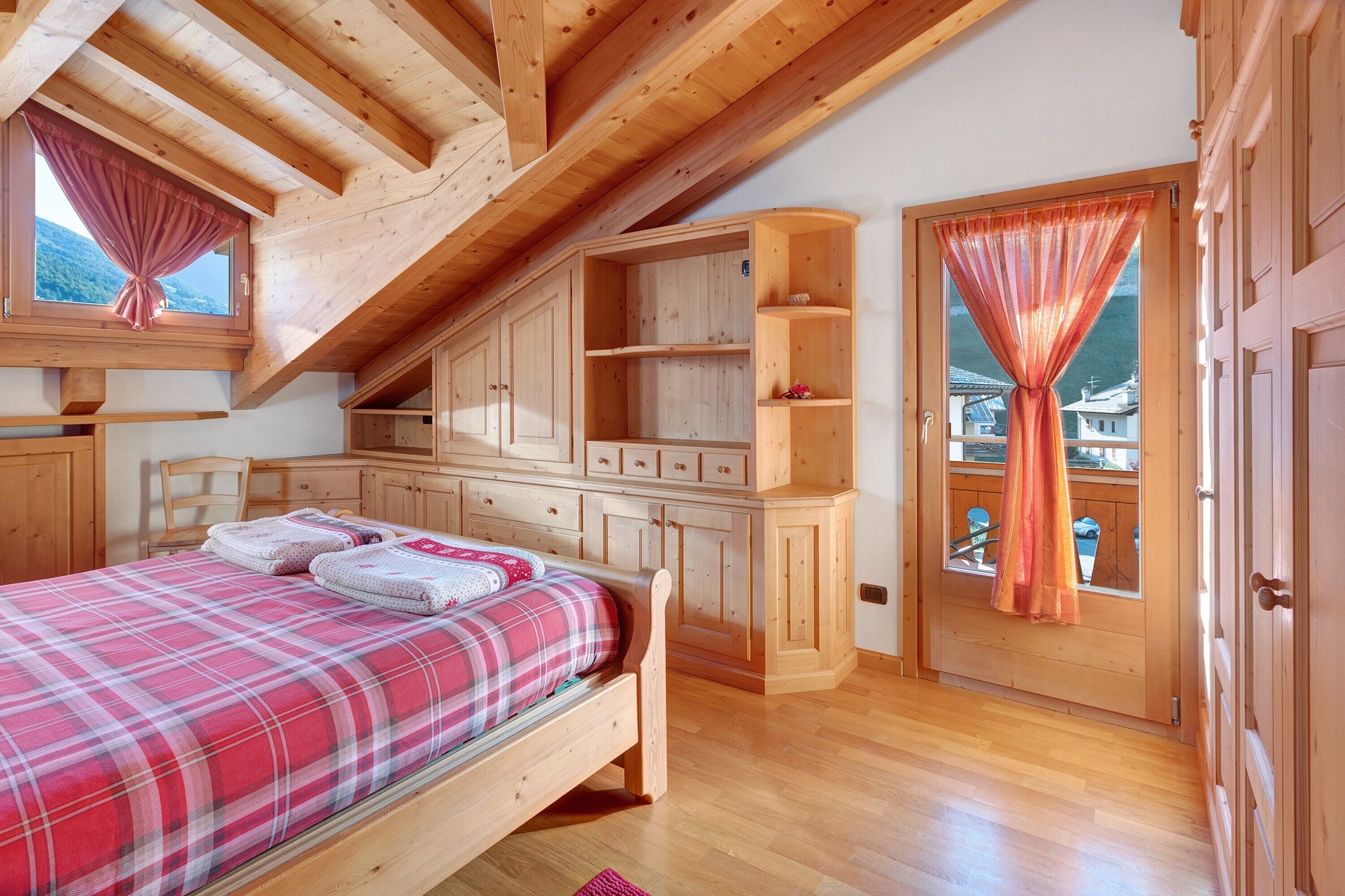 2 chambres, bureau, fer et planche à repasser, Wi-Fi