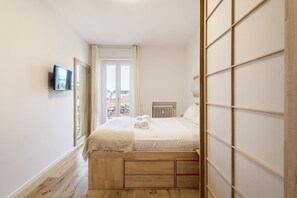 2 bedrooms