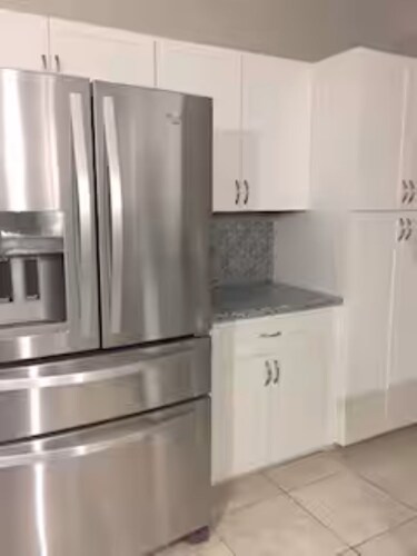 Clean and updated 2 bedroom home in Burnt Store Marina Villa