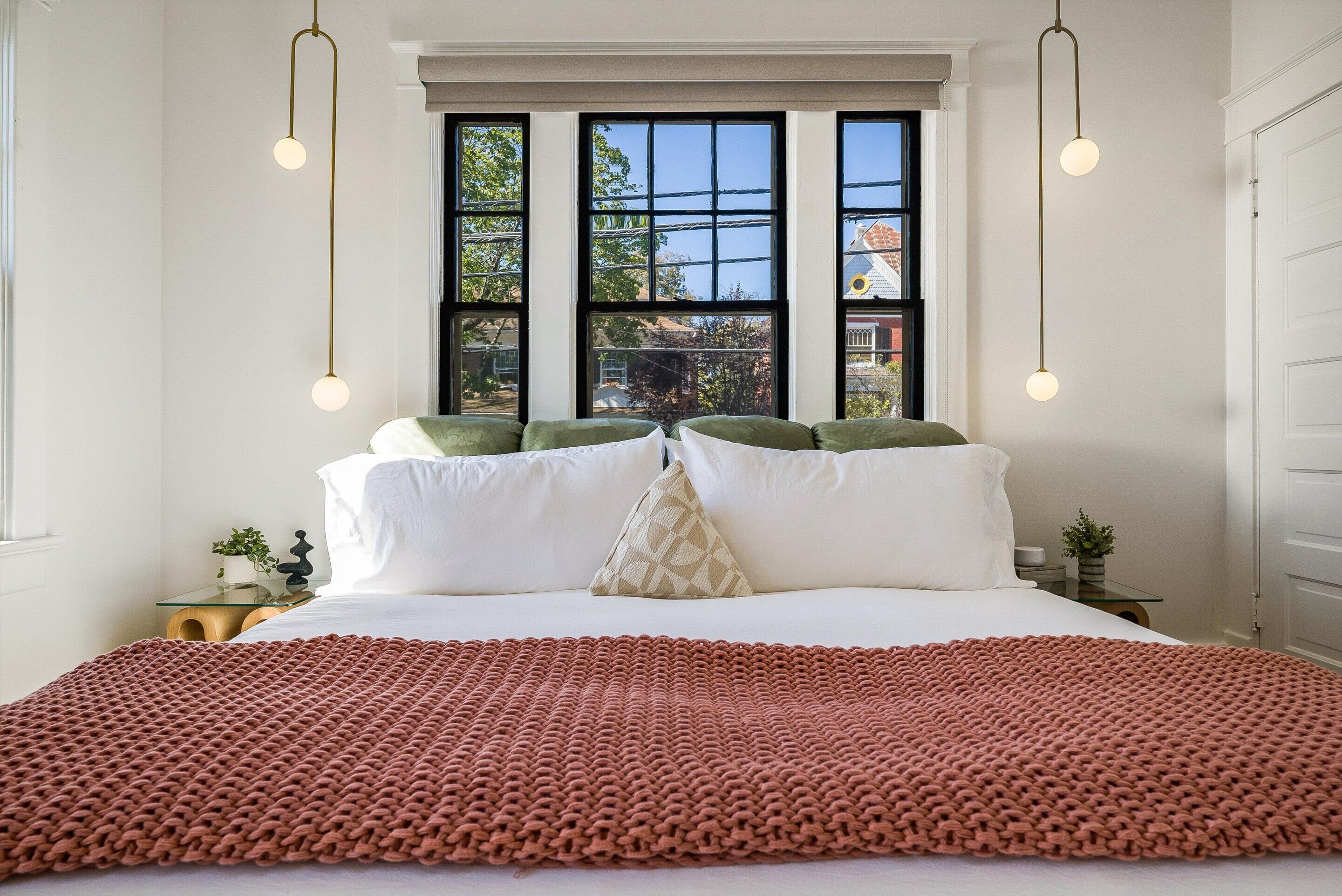 1 habitación, tabla de planchar con plancha, wifi gratis y ropa de cama 