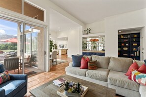 Interior - Nicklaus Private PGA WEST- Double Fairway/Santa Rosa Views, 4 Ensuite Full Baths! (La Quinta)